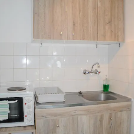 Heracles Apartment Rovies